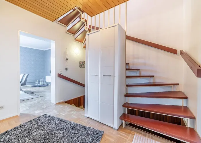 Private House * הנובר